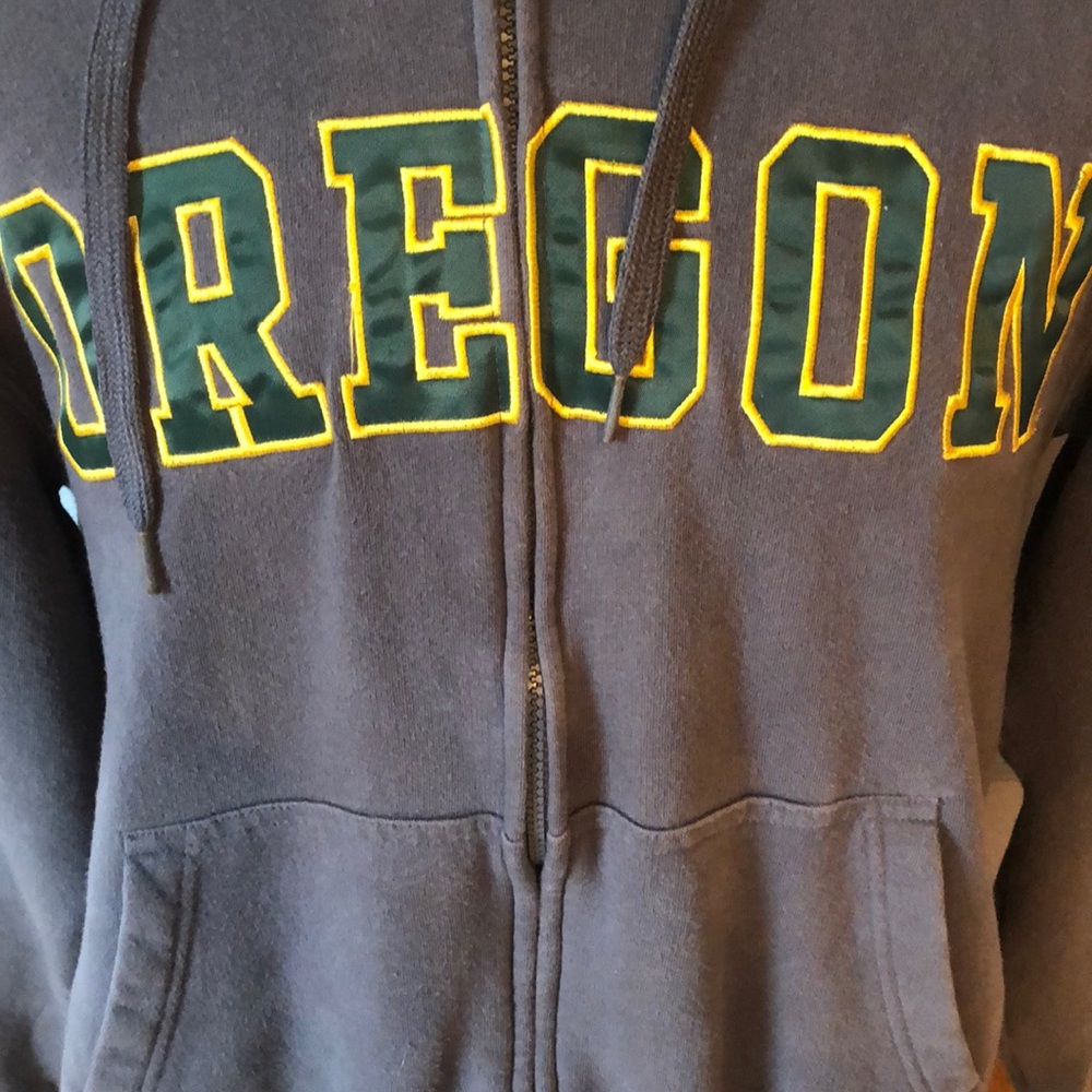 University so Oregon Ducks Gray Sweatshirt Small